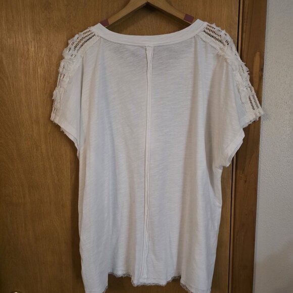 Bohemela Henley Short Sleeve Top Applique Womens XL White NWOT - Picture 4 of 6
